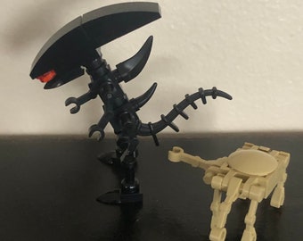 Minifigura alienígena abrazacaras