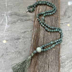 JADE MALA, 108 beaded hand knotted mala, gemstone necklace, beads of varying sizes, meditation beads, healing mala, crystal necklace