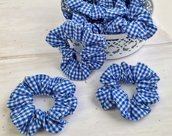 Schule Scrunchies Baumwolle blau Gingham, Haargummis für Mädchen, Schule Haarschmuck, Geschenk für Mädchen zurück in die Schule Geschenk.