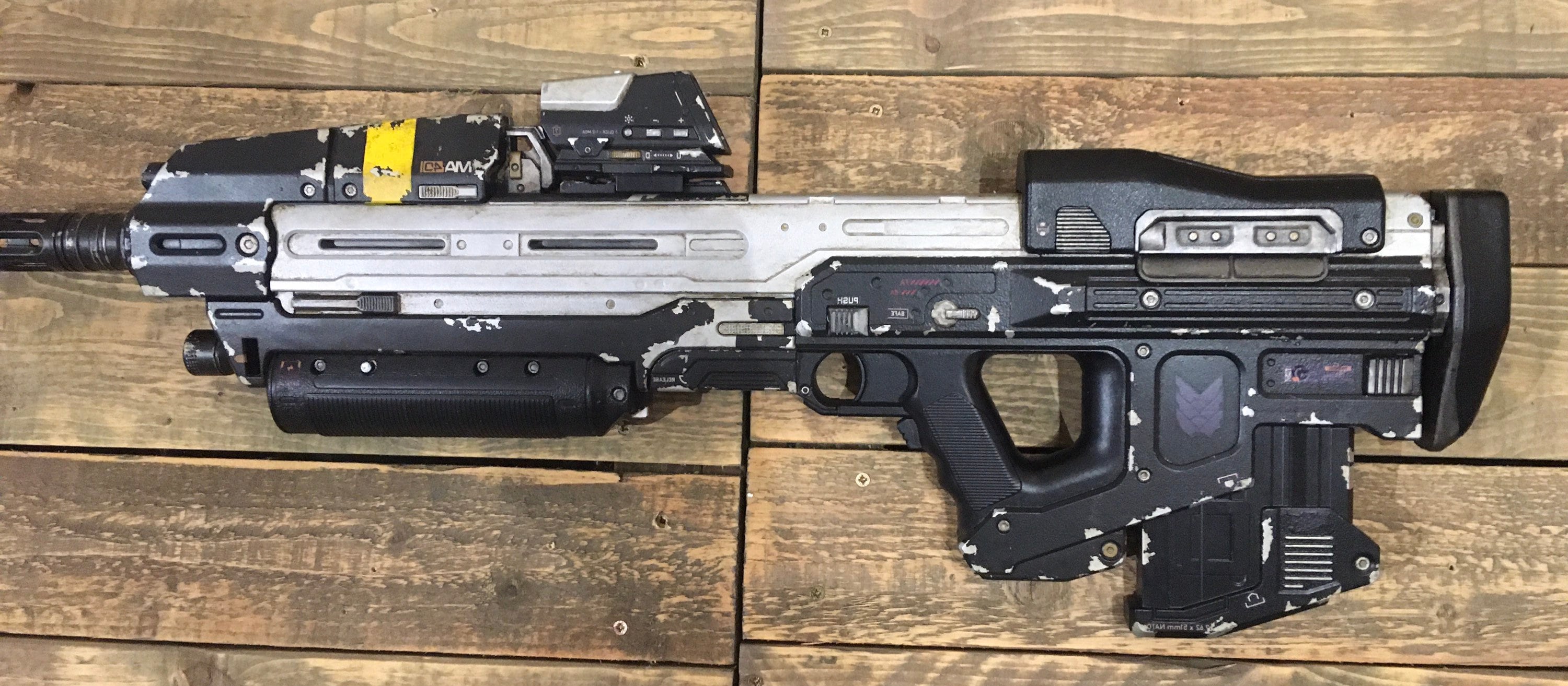 Fully Customisable Custom Painted NERF Halo MA-40 Assault Rifle