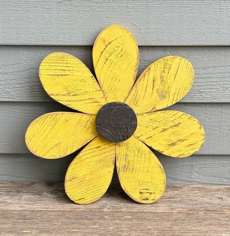 Rustic Wood Flower, Repurposed Wood Flower, Garden Flower, Wall Flower, Garden Decor, Wood Flower, Retro Wood Flower, Outdoor Wood Flower image 2