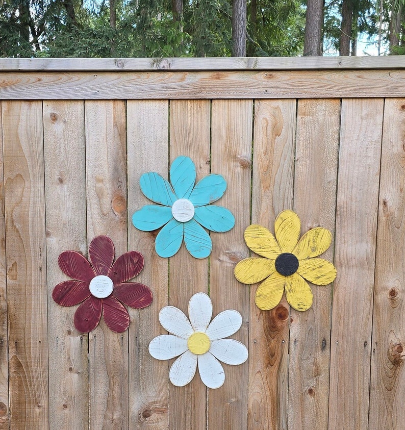 Rustic Wood Flower, Repurposed Wood Flower, Garden Flower, Wall Flower, Garden Decor, Wood Flower, Retro Wood Flower, Outdoor Wood Flower image 7