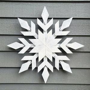 Rustic Wood Snowflake, Wood Snowflake, Christmas Decor, Winter Decor, Winter Snowflake, Repurposed Wood Decor, Handmade Snowflake
