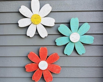 Rustic Wood Flower, Garden Flower, Wall Flower, Garden Decor, Wood Daisy, Wood Flower, Retro Wood Flower, Outdoor Wood Flower