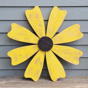 Rustic Wood Flower, Outdoor Wood Flower, Mustard Wood Flower, Fall Wood Flower, Garden Flower, Garden Decor, Large Wood Flower