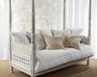 Z gallerie canopy bed deals