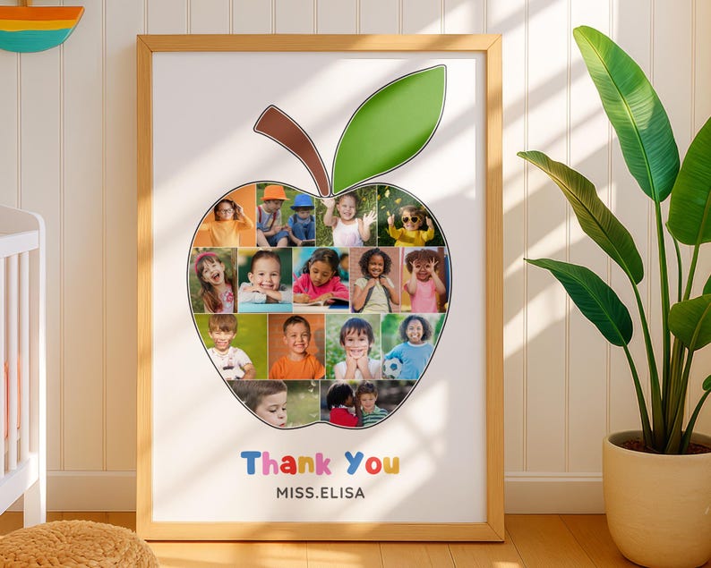 Peut inclure: Un cadre avec un collage en forme de pomme de photos d'enfants. La pomme a une feuille verte et une tige marron. En dessous, les mots "Thank You" et "MISS.ELISA" sont &eacute;crits en couleurs.