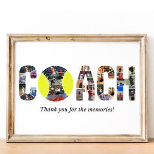 Pode incluir: Impress&atilde;o emoldurada com a palavra "COACH" composta por uma colagem de fotos, com uma bola de t&ecirc;nis amarela como "O". O texto "Thank you for the memories!" est&aacute; abaixo. A moldura &eacute; de cor castanho claro.