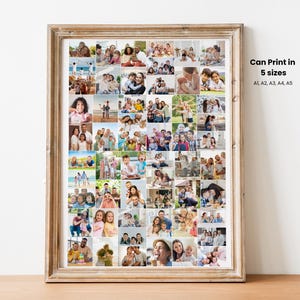 Op de afbeelding: Een ingelijste collage van familiefoto's in een houten lijst. De collage bestaat uit talrijke kleine afbeeldingen, die elk verschillende familiemomenten weergeven. De tekst rechts zegt "Can Print in 5 sizes A1, A2, A3, A4, A5".