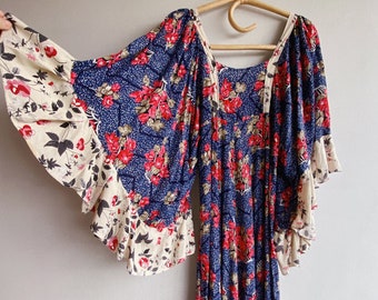 70s original vintage dress with huge sleeves made of cotton with floral print, size XXS/XS