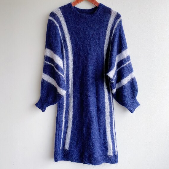 Hand-knitted sweater dress with Batwing sleeves a… - image 4