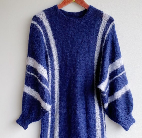 Hand-knitted sweater dress with Batwing sleeves a… - image 5