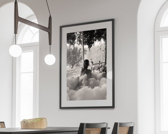 Frau im Schaumbad Print, Wein trinkend, schwarz und weiss (Digitaler Download)