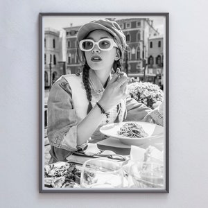 Woman Eating Spaghetti in Italy Poster, Black and White, Vintage Print, Kitchen Wall Art, Pasta Poster, Dining Room Decor, Digital Download