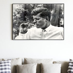 Póster de John F. Kennedy fumando, arte mural vintage, póster de JFK, póster político, impresión de John F. Kennedy, póster histórico, decoración de pared, foto imagen 1