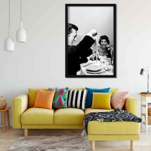 Stampa di Sophia Loren che mangia spaghetti, decorazione da parete vintage per cucina (download digitale)