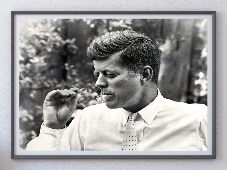 Póster de John F. Kennedy fumando, arte mural vintage, póster de JFK, póster político, impresión de John F. Kennedy, póster histórico, decoración de pared, foto imagen 3