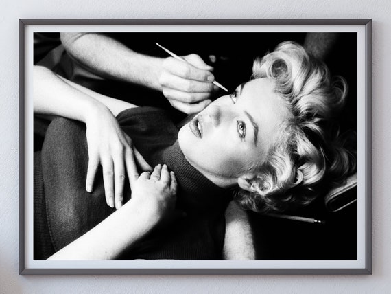 Marilyn Monroe - Decorate with a Poster - Photowall