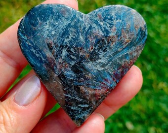 Arfvedsonite. Blue Fireworks Heart. Amazing manifestations Stone.