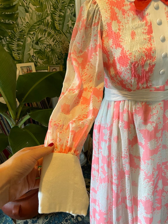 Vintage 1970s Maxi Pink and White Floral Dress - image 3