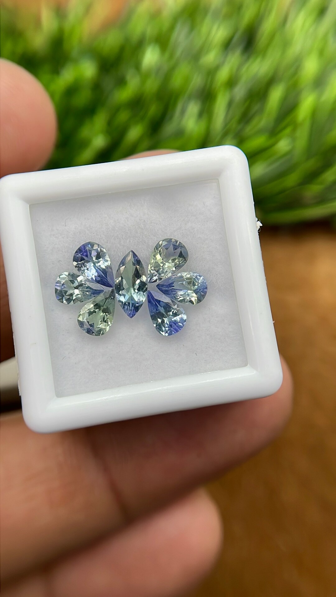 Natural Mermaid Color 7 Piece Mix Shape Eye Clean Tanzanite Premium Box