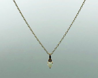 9ct Gold Opal Heart Droplet Necklace Vintage
