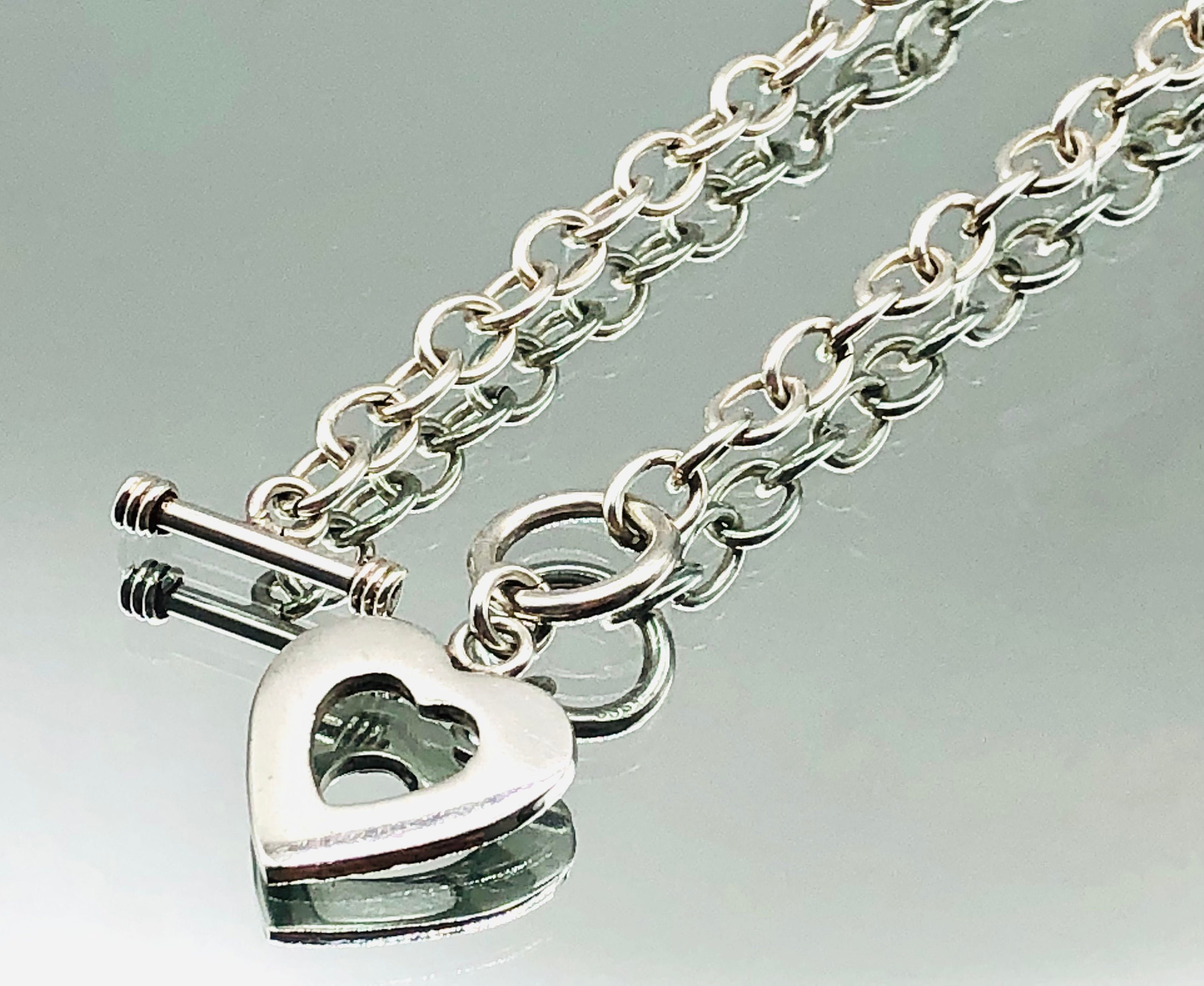 Juicy Couture Crystal Heart Toggle Necklace w/ Crown Top Silver