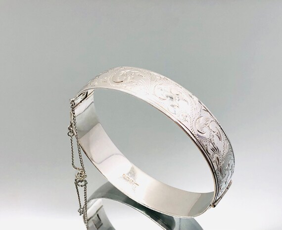 Ron Herman Coyote Silver Bangle