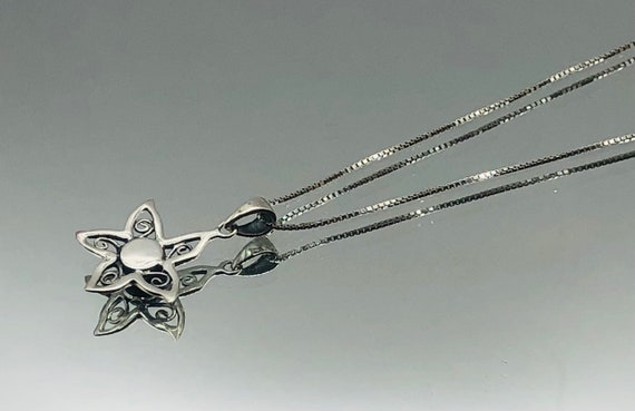 Sterling Silver Flower On Fine Box Chain Pendant … - image 2