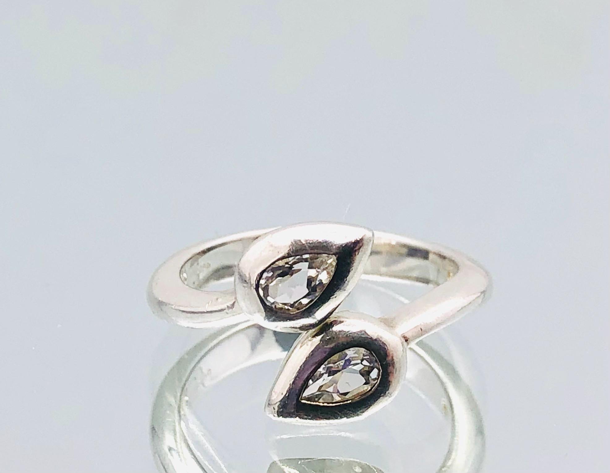 Links of London Sterling Silver White Topaz Bypass Ring Vintage UK