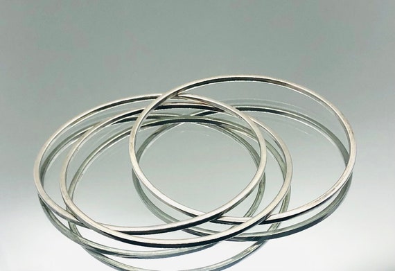 Sterling Silver Triple Interlocked Bangles 2006 V… - image 2