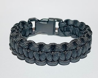 Black Paracord Bracelet