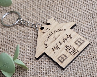 Set van 2 nieuwe huissleutelhangers, sleutelringset koppels eerste huis, gepersonaliseerd cadeau nieuw huis, sleutelringset voor hem gepersonaliseerd huis, eerste huis