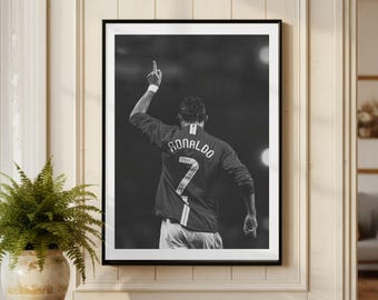 Vintage Cristiano Ronaldo Sky Point Football Poster, Motivational Sports Soccer Home Gym Wall Art, Black & White Fine Art Photography Print
