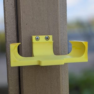 Soporte de pared para comedero de colibríes imagen 3