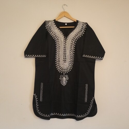 thumbnail image 2 of African Men's Dashiki – 100% Cotton, Black – Sizes S To 7X – Made In Nigeria (AFRICANA) 2 of 6