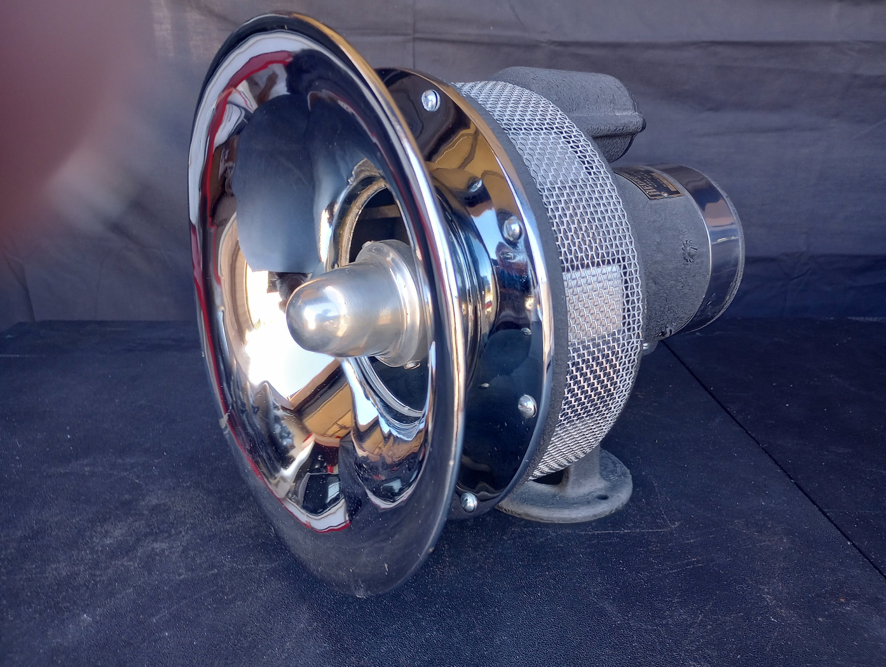 Model 8RLR Siren by Hedberg Super Sirens, 1930's - Etsy