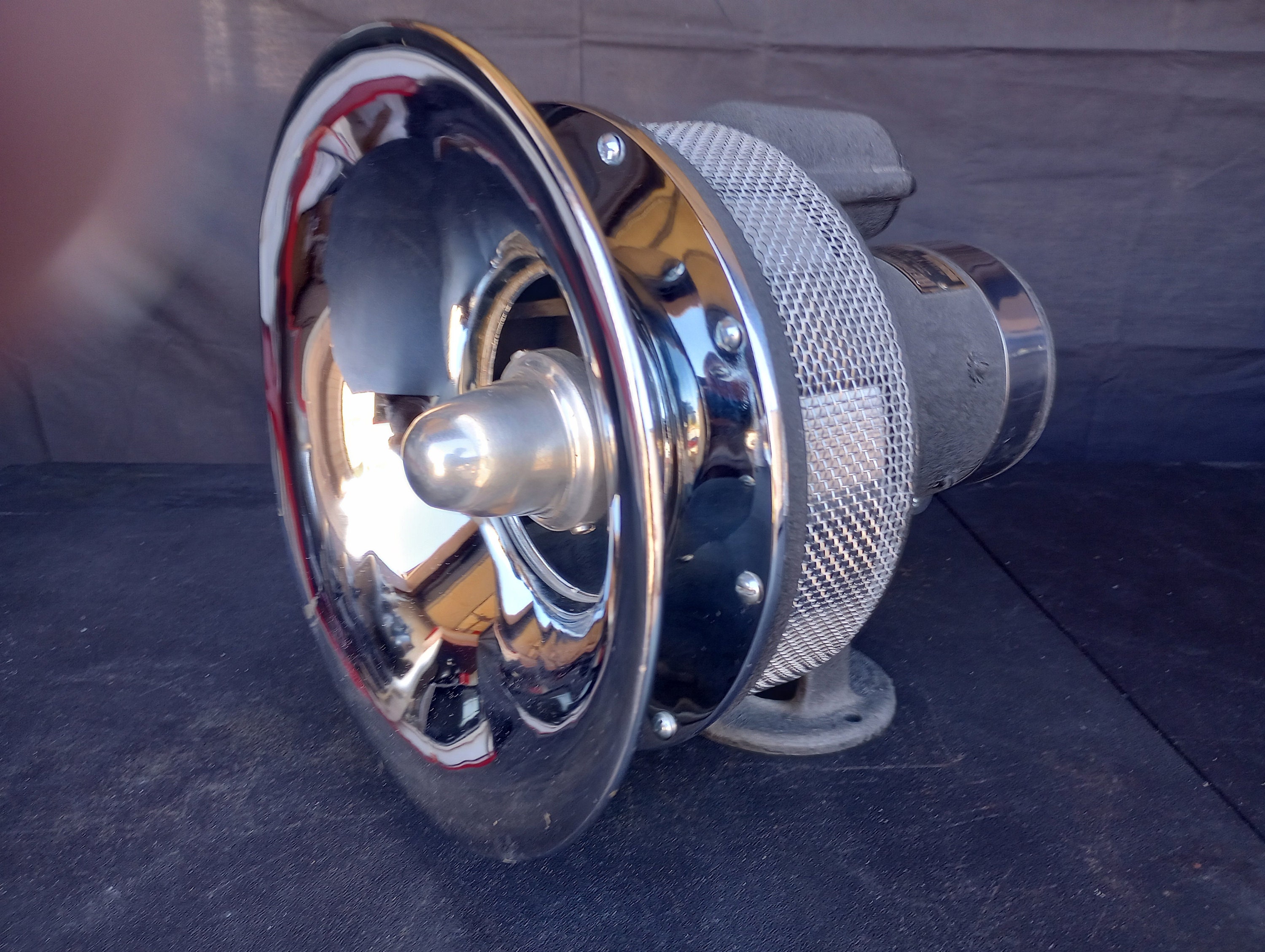 Model 8RLR Siren by Hedberg Super Sirens, 1930's - Etsy