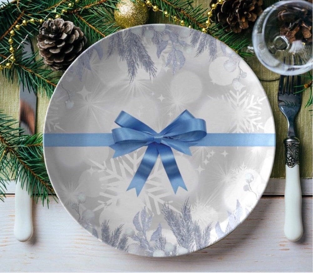 Silver christmas shop plates