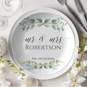 Personalized Mr. & Mrs. Wedding plates, bride and groom dinner plate, anniversary plate set, wedding dishes, monogrammed plate, custom plate