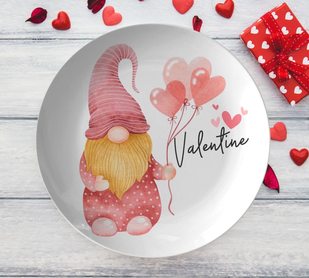 Valentines Gnome Plate , Valentines Day Dinner Plate , Hearts Plate Set
