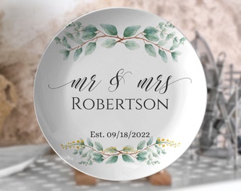 Personalized Mr. & Mrs. Wedding plates, bride and groom dinner plate, anniversary plate set, wedding dishes, monogrammed plate, custom plate