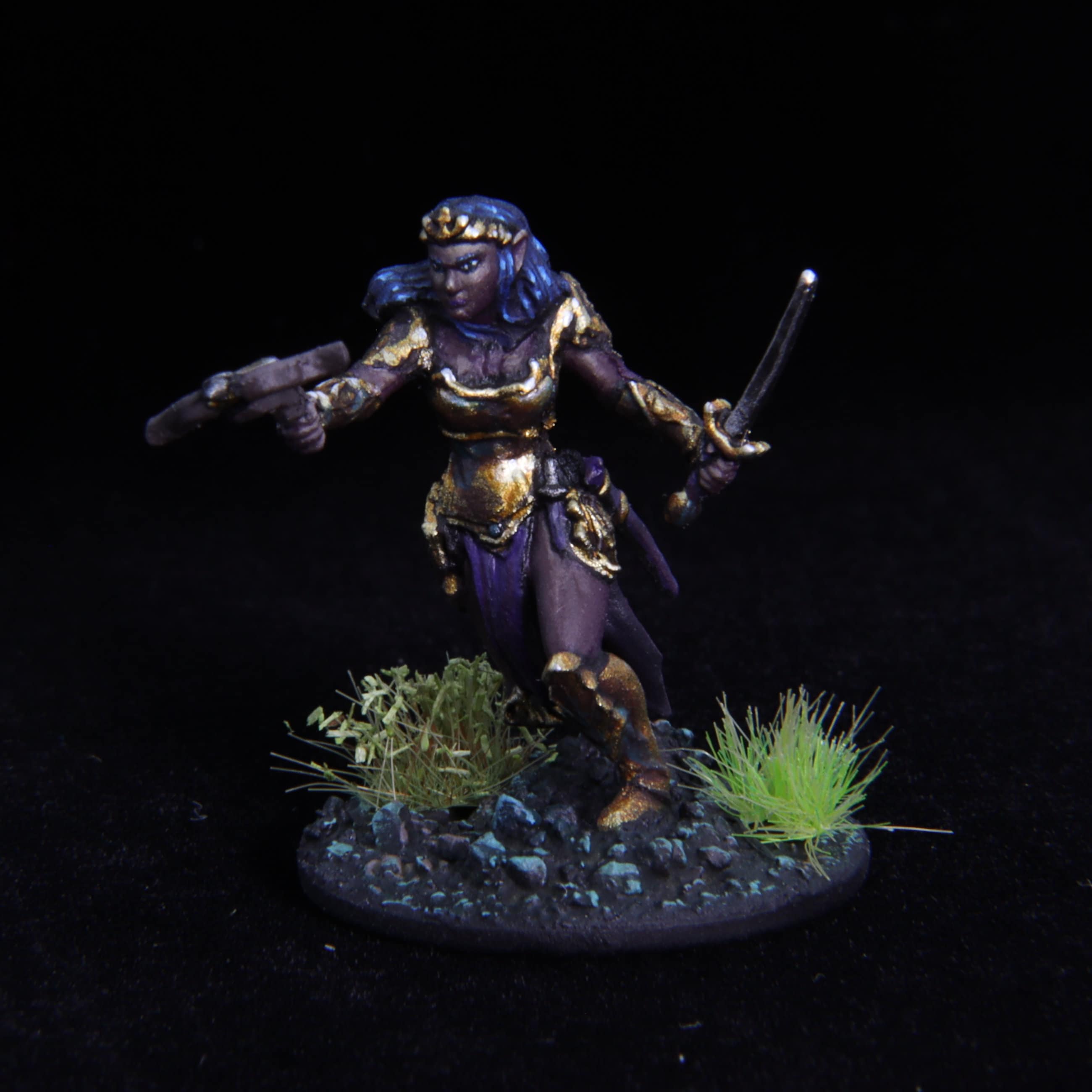 Drow Elf Ranger | Hand Painted | Tabletop Miniature | Dungeons and Dragons | D&D | DnD | Pro Painted Figure | Roleplaying Game