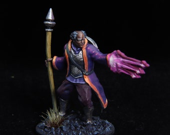 Human Wizard / Cleric | Hand Painted | Dungeons and Dragons | D&D | DnD | Pro Painted Figure | Tabletop Miniature | Roleplaying Game