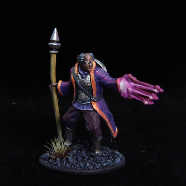 Human Wizard / Cleric | Hand Painted | Dungeons and Dragons | D&D | DnD | Pro Painted Figure | Tabletop Miniature | Roleplaying Game