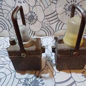 vintage SNCF lamps