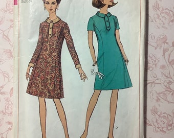 Simplicity 7194 | size 16 | bust 36 | vintage 1960s sewing pattern | A line dress with princess seams | FACTORY FOLDED