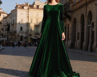 Emerald Green Velvet Dress for Women, Floor Length Long Sleeve Velvet Gown, Elegant Formal Evening Dress, Winter Ball or Holiday Outfit