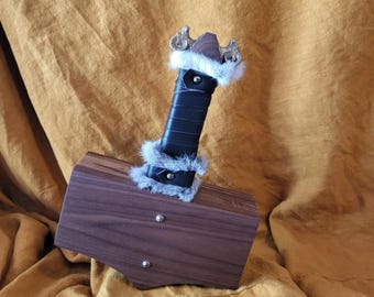 Mjolnir Hammer - Walnut Mallet