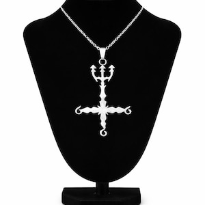 Black Metal Necklace – Occult Pendant – Gothic Jewelry – Stainless Steel Necklace – Dark Aesthetic Jewelry – Stainless Steel Chain